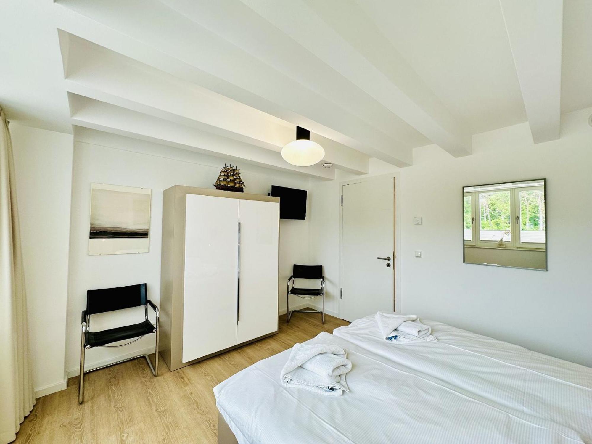 Ferienwohnung Kiek In Im Haus Wittow Prora Binz Esterno foto